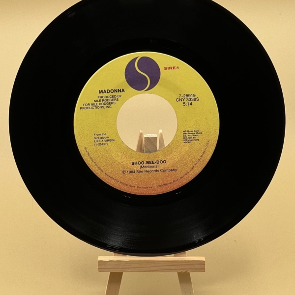 Madonna - Dress You Up / Shoo-Bee-Doo **Used 7 inch**