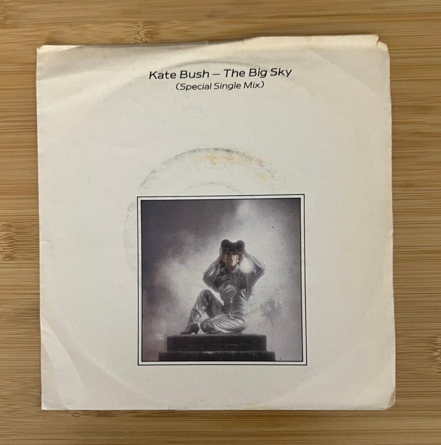Kate Bush - The Big Sky / Not This Time **Used 7-inch** - Image 4
