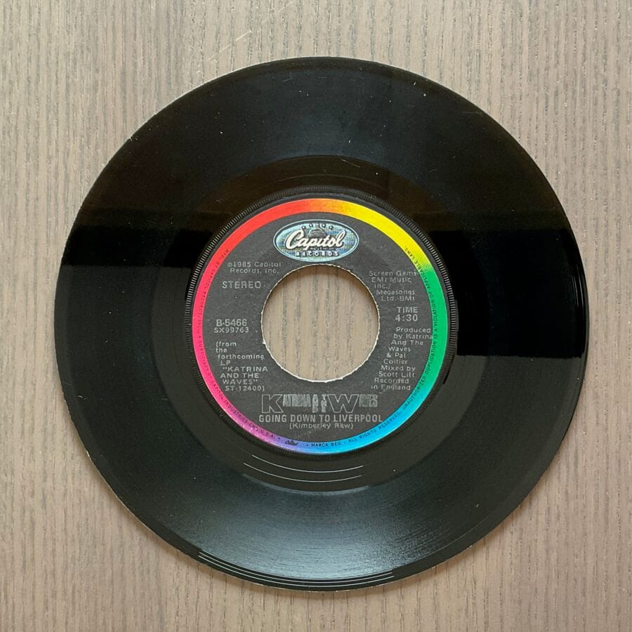 Katrina and The Waves - Walking on Sunshine / Going Down to Liverpool **Used 7-Inch** - Image 2