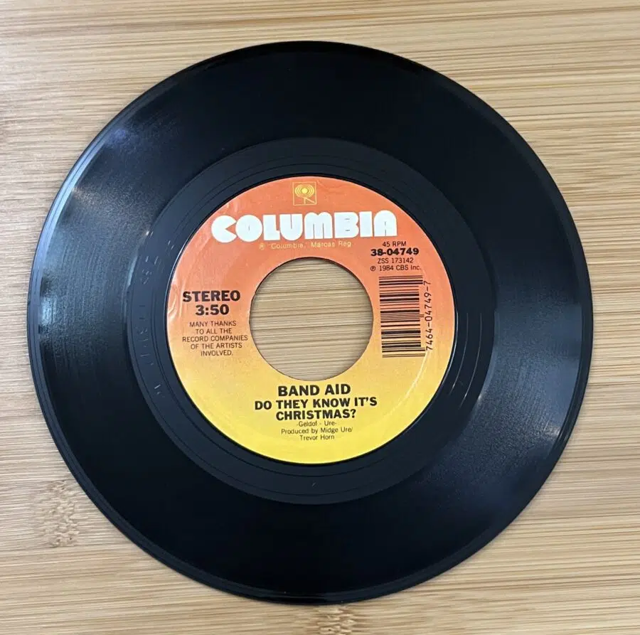 Band Aid - Do They Know It's Christmas? / Feed The World  **Used 7-inch** - Image 3